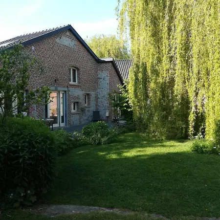 La Columbia Lens En Hainaut Hotel 4*